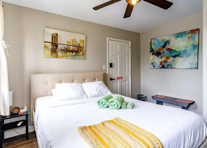 Casa Dos By Jungle House Near Convention Center Osu & Nationwide Arena Walk To High Street Downtown & Short North 5 800 Reviews Private Parking Columbus