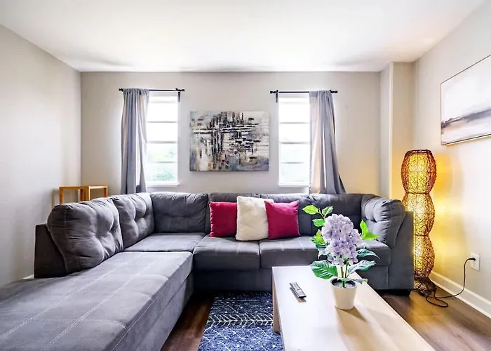 Casa Dos By Jungle House Near Convention Center Osu & Nationwide Arena Walk To High Street Downtown & Short North 5 800 Reviews Private Parking *