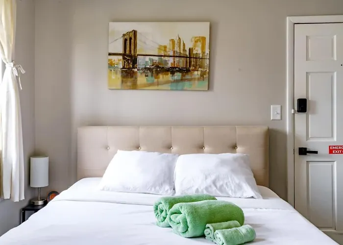 Сasa de vacaciones Casa Dos By Jungle House Near Convention Center Osu & Nationwide Arena Walk To High Street Downtown & Short North 5 800 Reviews Private Parking